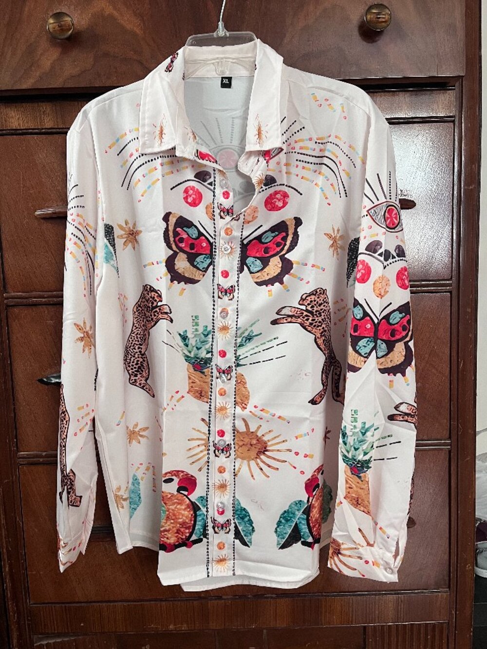 NWOT Women's button long sleeve butterfly animal plant sun artsy shirt XL